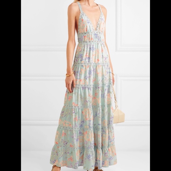 Alice + Olivia Dresses & Skirts - NWT Alice + Olivia Karolina Floral Maxi Dress